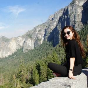 Meet your Posher, Kendra